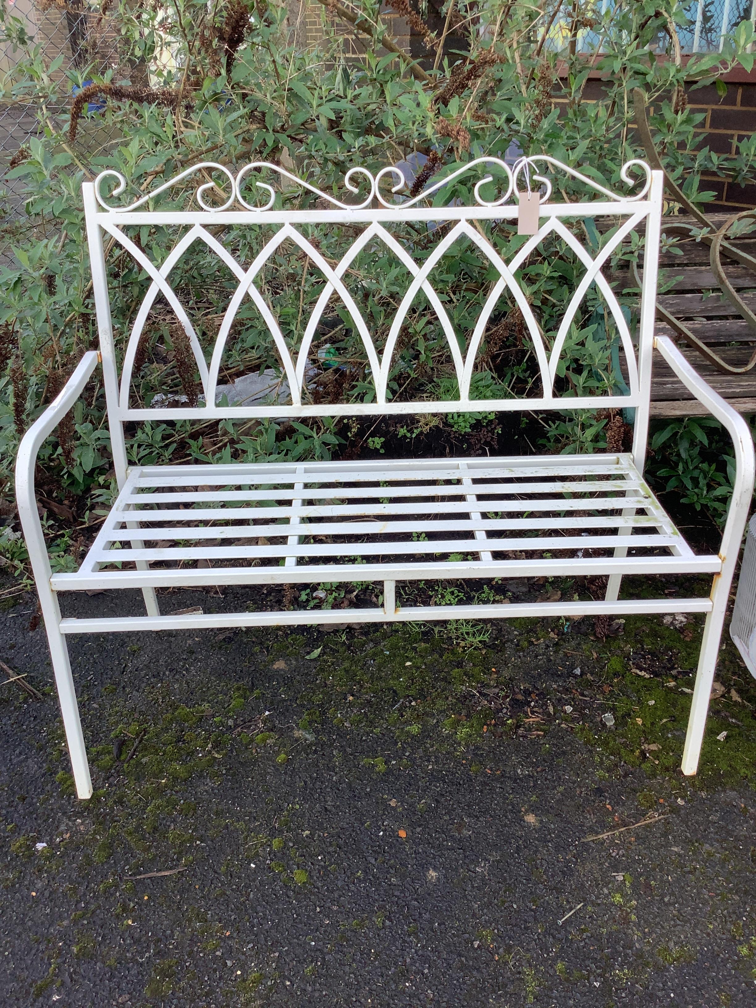 A painted metal garden bench, width 107cm, depth 43cm, height 97cm